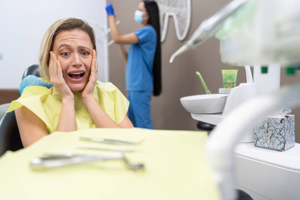 Best Emergency Tooth Extraction  in Checotah, OK